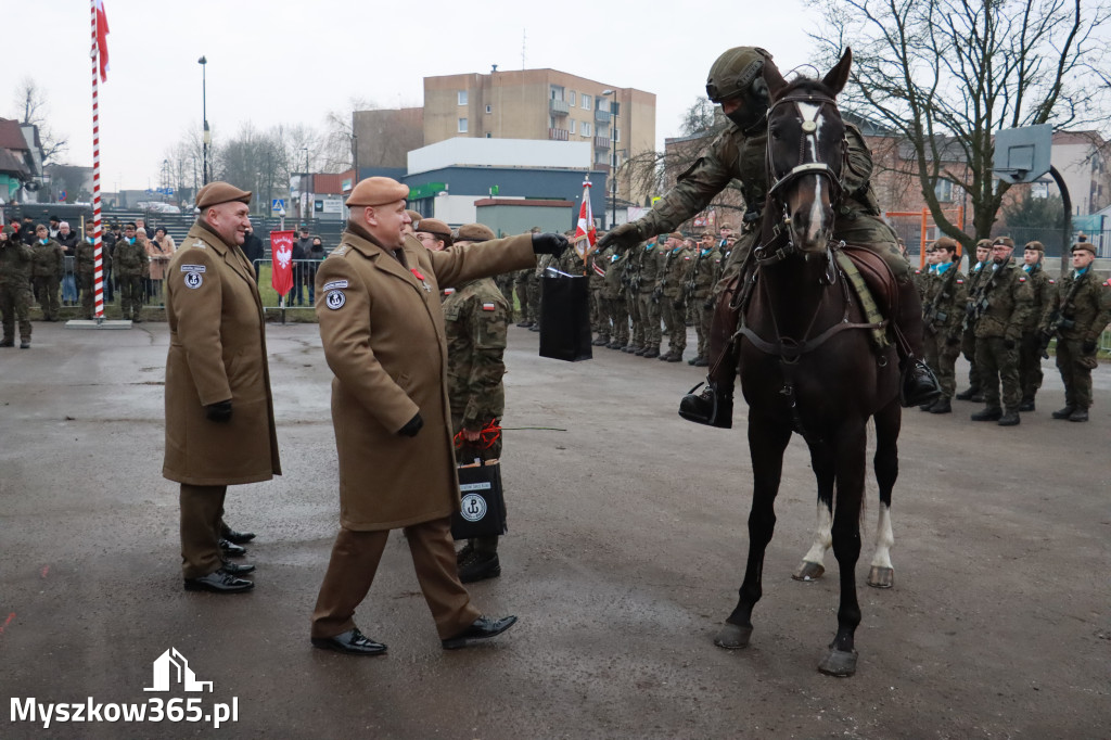 Fotorelacja: Defilada 13. Śląskiej Brygady Obrony Terytorialnej w Myszkowie