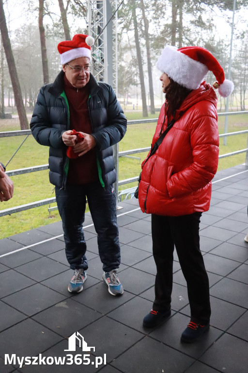 Fotorelacja: Mikołajkowy 9. Bieg po Zdrowie w Myszkowie