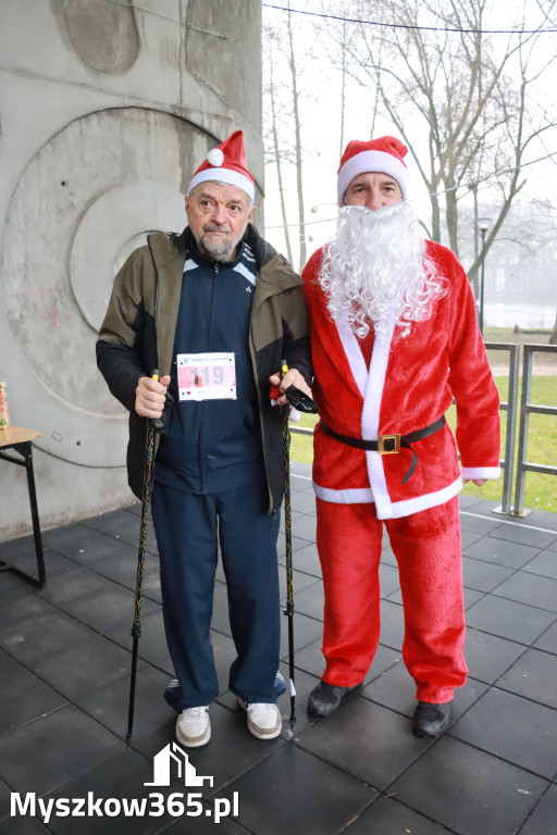 Fotorelacja: Mikołajkowy 9. Bieg po Zdrowie w Myszkowie