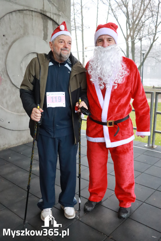 Fotorelacja: Mikołajkowy 9. Bieg po Zdrowie w Myszkowie