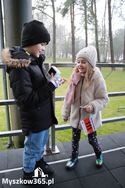 Fotorelacja: Mikołajkowy 9. Bieg po Zdrowie w Myszkowie