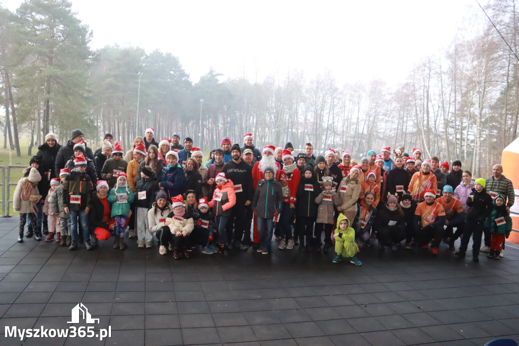 Fotorelacja: Mikołajkowy 9. Bieg po Zdrowie w Myszkowie
