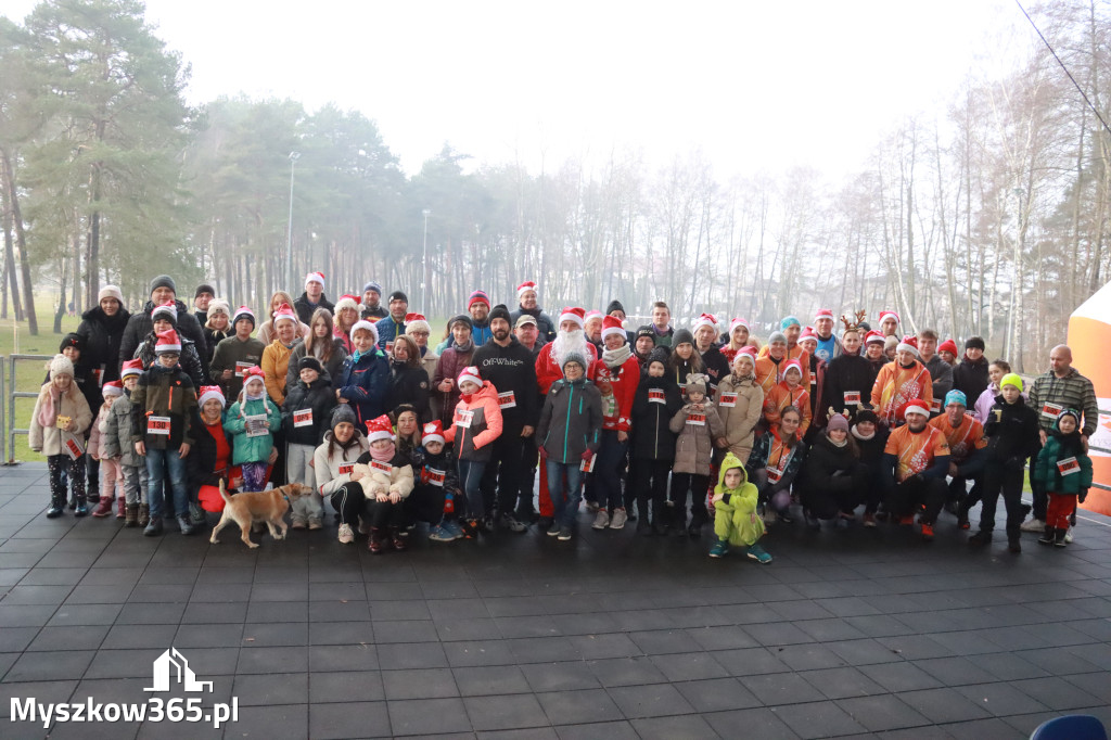 Fotorelacja: Mikołajkowy 9. Bieg po Zdrowie w Myszkowie