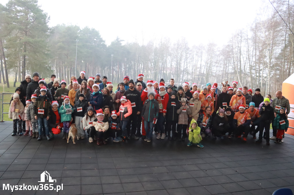 Fotorelacja: Mikołajkowy 9. Bieg po Zdrowie w Myszkowie