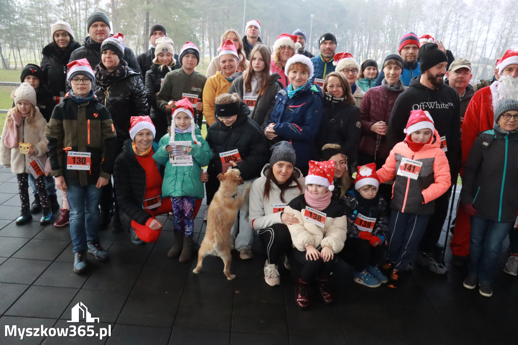 Fotorelacja: Mikołajkowy 9. Bieg po Zdrowie w Myszkowie