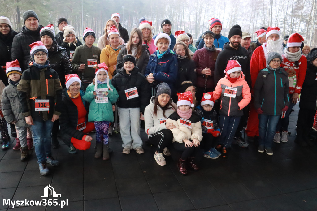 Fotorelacja: Mikołajkowy 9. Bieg po Zdrowie w Myszkowie