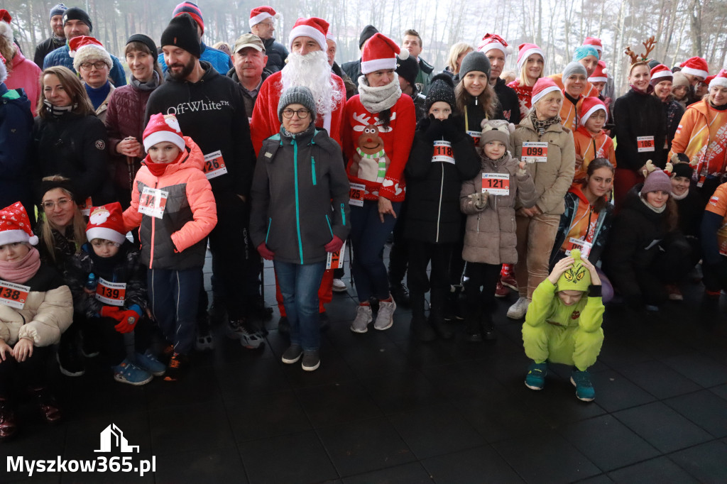Fotorelacja: Mikołajkowy 9. Bieg po Zdrowie w Myszkowie