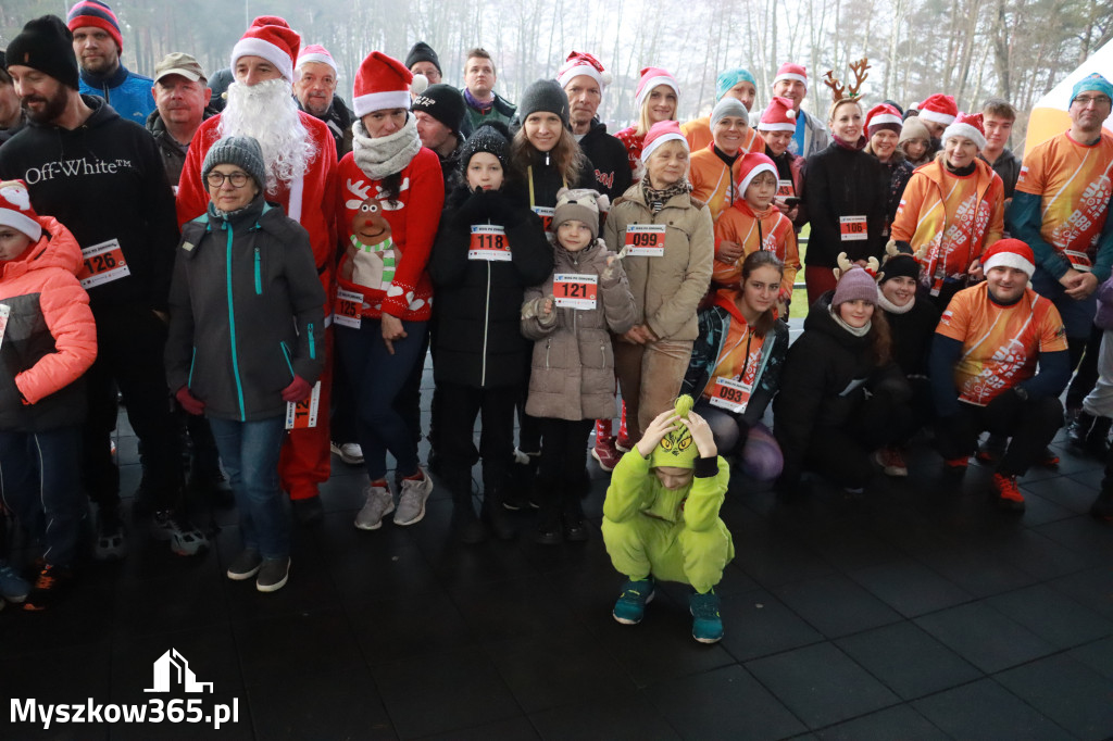 Fotorelacja: Mikołajkowy 9. Bieg po Zdrowie w Myszkowie