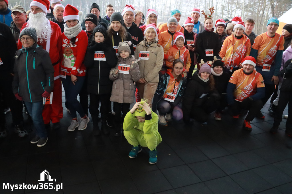 Fotorelacja: Mikołajkowy 9. Bieg po Zdrowie w Myszkowie