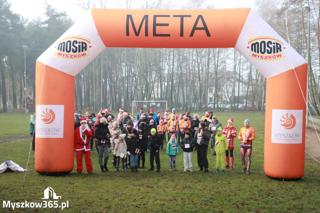 Fotorelacja: Mikołajkowy 9. Bieg po Zdrowie w Myszkowie