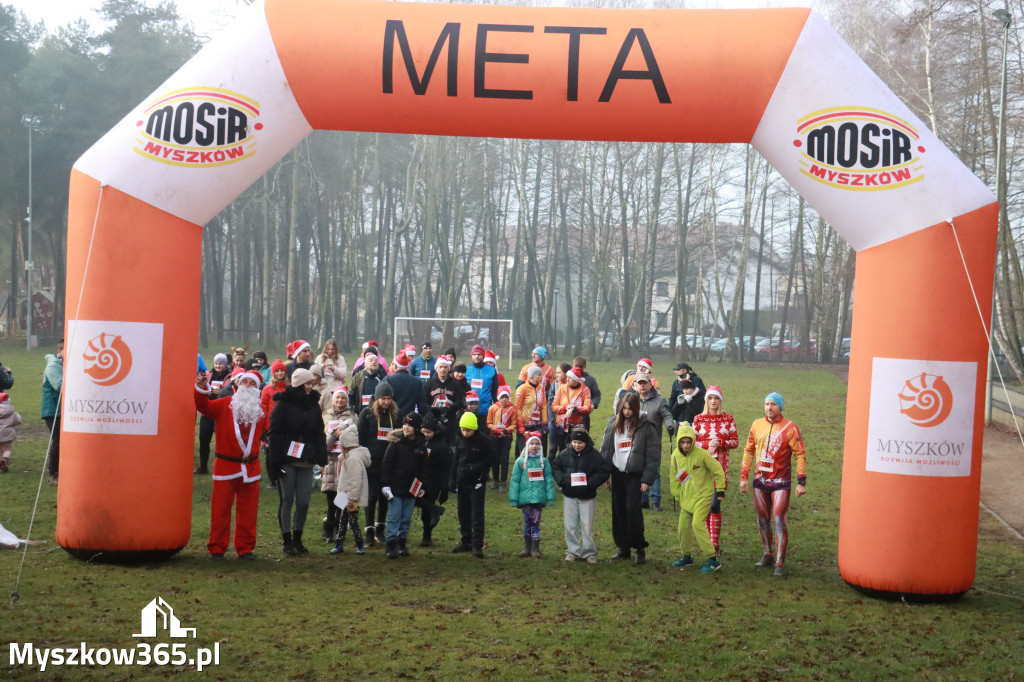 Fotorelacja: Mikołajkowy 9. Bieg po Zdrowie w Myszkowie