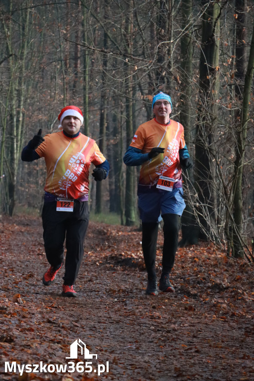 Fotorelacja: Mikołajkowy 9. Bieg po Zdrowie w Myszkowie