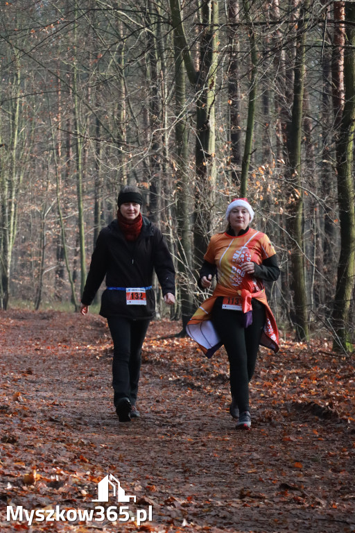 Fotorelacja: Mikołajkowy 9. Bieg po Zdrowie w Myszkowie