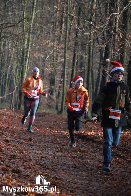 Fotorelacja: Mikołajkowy 9. Bieg po Zdrowie w Myszkowie