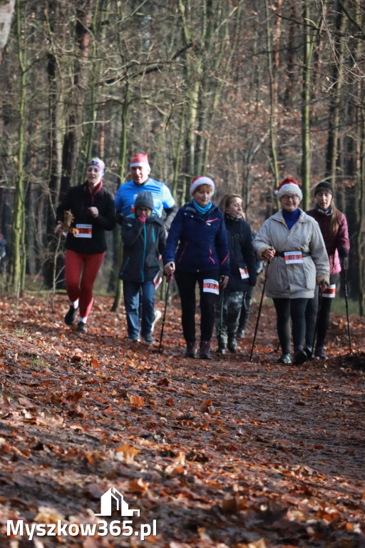 Fotorelacja: Mikołajkowy 9. Bieg po Zdrowie w Myszkowie