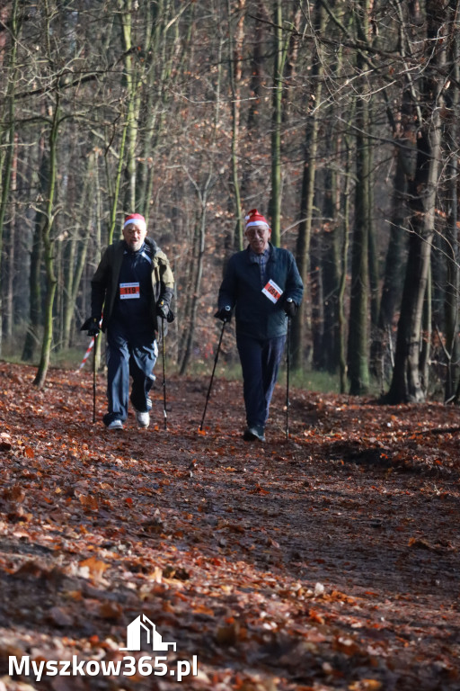 Fotorelacja: Mikołajkowy 9. Bieg po Zdrowie w Myszkowie