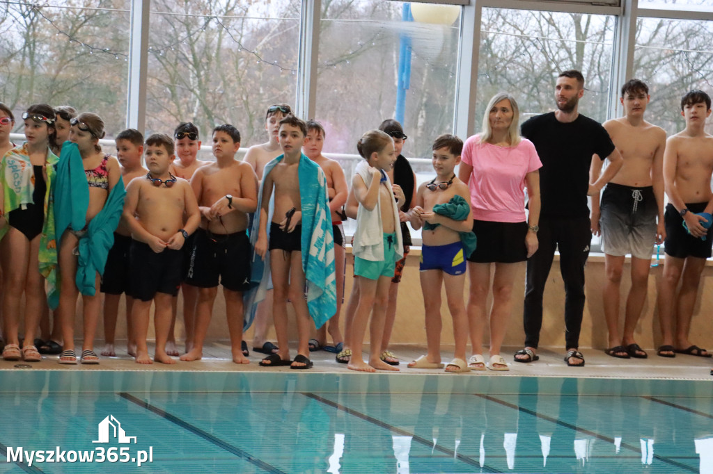 Fotorelacja I: Zawody pływackie w MOSiR Myszków