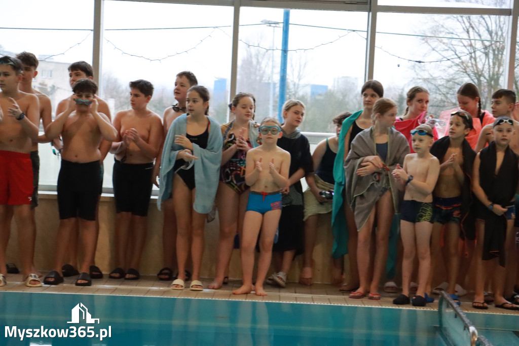 Fotorelacja I: Zawody pływackie w MOSiR Myszków