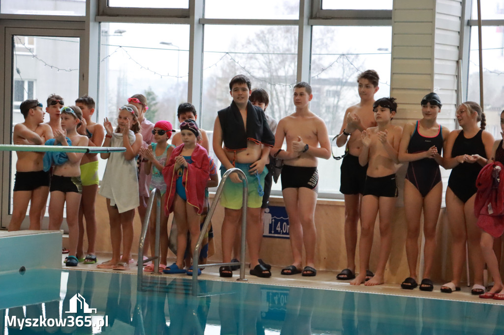 Fotorelacja I: Zawody pływackie w MOSiR Myszków