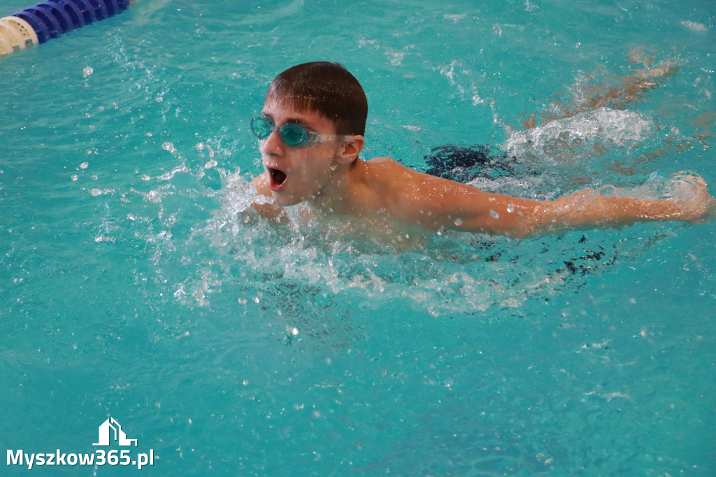 Fotorelacja I: Zawody pływackie w MOSiR Myszków