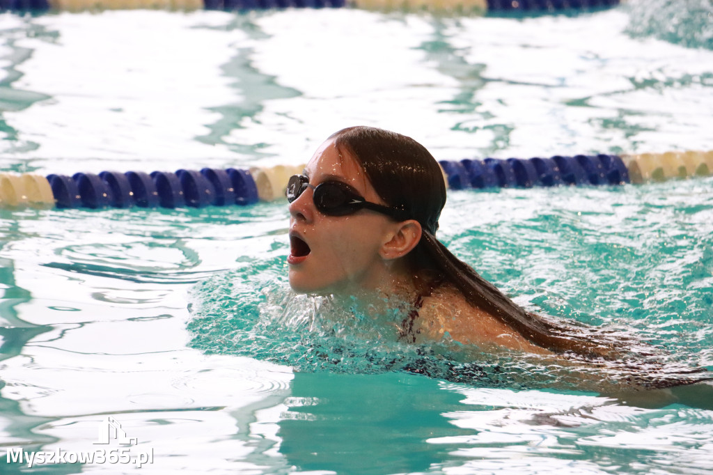Fotorelacja I: Zawody pływackie w MOSiR Myszków