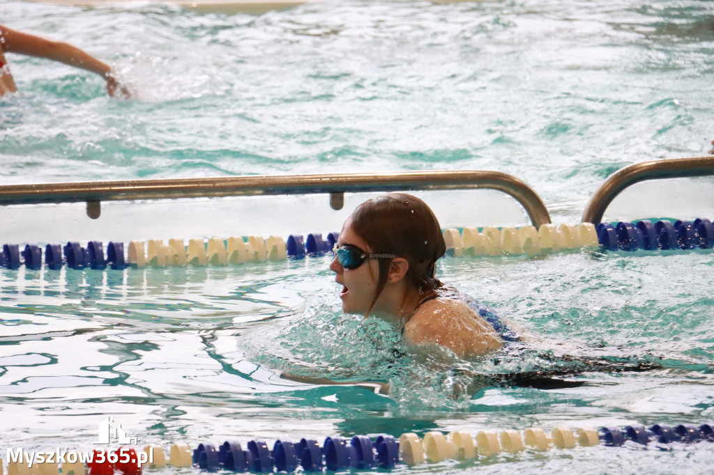 Fotorelacja I: Zawody pływackie w MOSiR Myszków