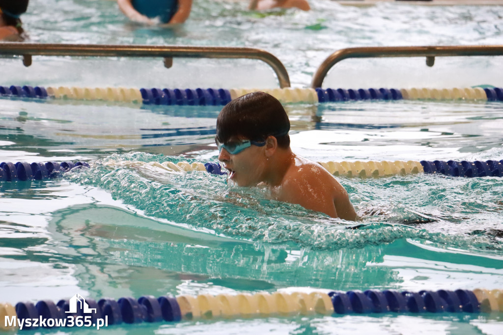 Fotorelacja I: Zawody pływackie w MOSiR Myszków