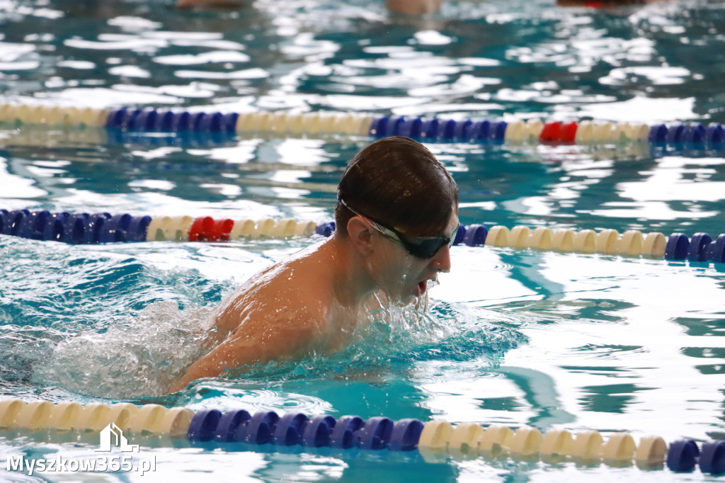 Fotorelacja I: Zawody pływackie w MOSiR Myszków
