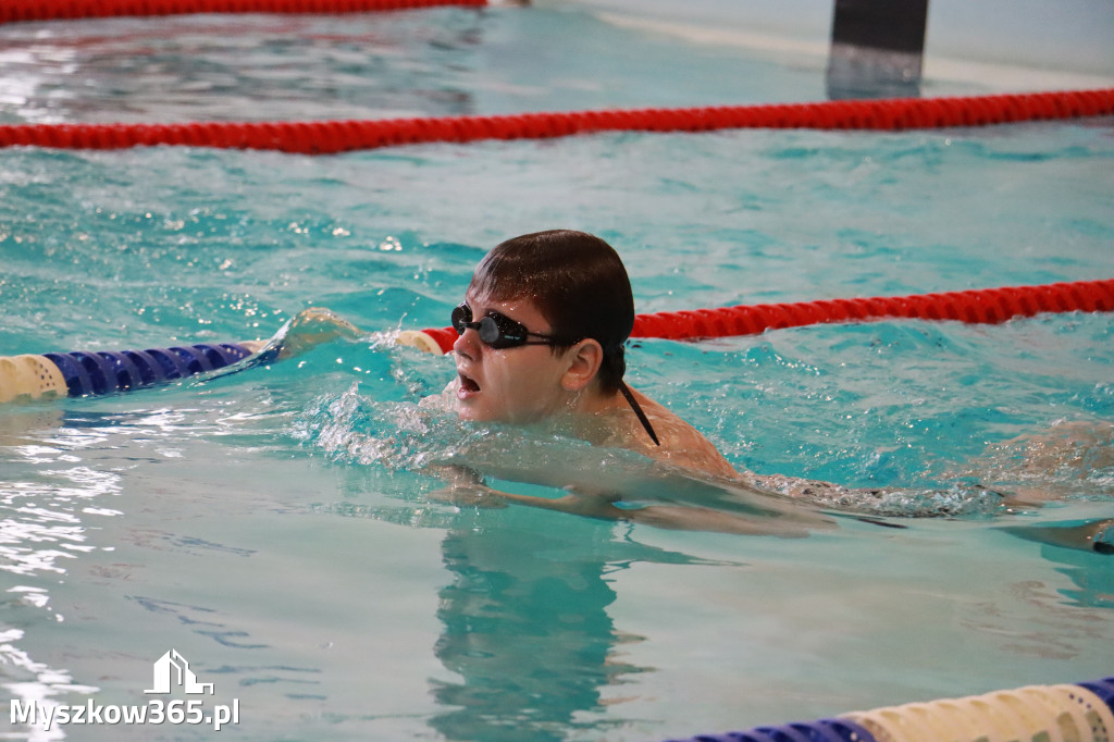 Fotorelacja I: Zawody pływackie w MOSiR Myszków