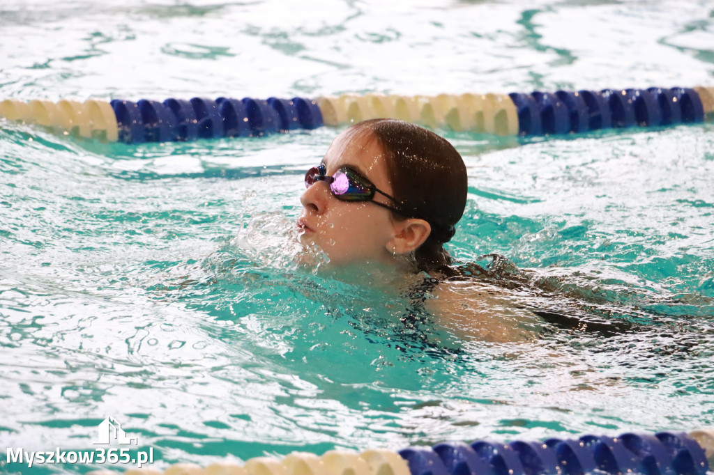 Fotorelacja I: Zawody pływackie w MOSiR Myszków