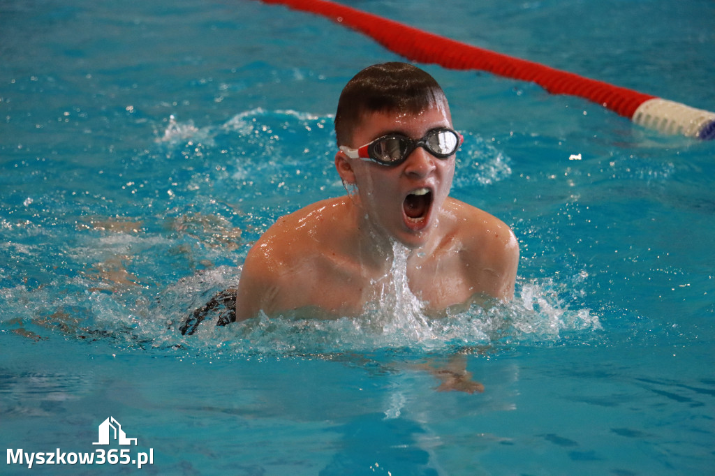 Fotorelacja I: Zawody pływackie w MOSiR Myszków