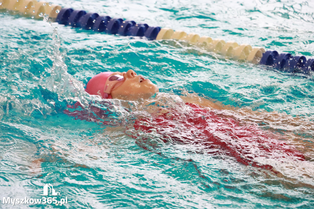 Fotorelacja II: Zawody pływackie w MOSiR Myszków