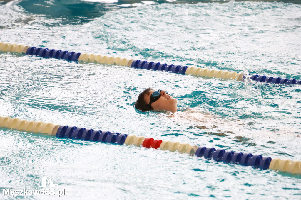 Fotorelacja II: Zawody pływackie w MOSiR Myszków