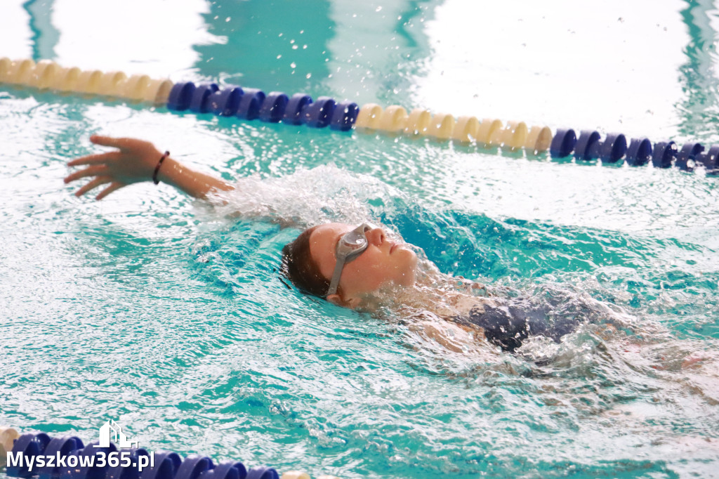 Fotorelacja II: Zawody pływackie w MOSiR Myszków