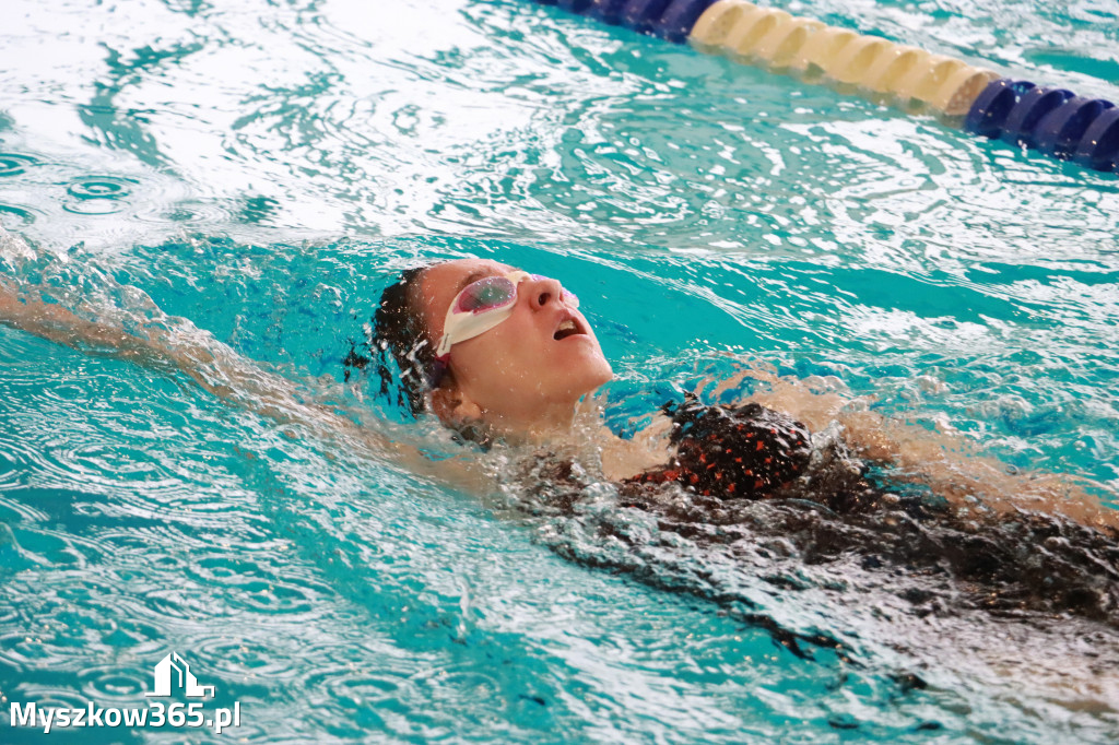 Fotorelacja II: Zawody pływackie w MOSiR Myszków