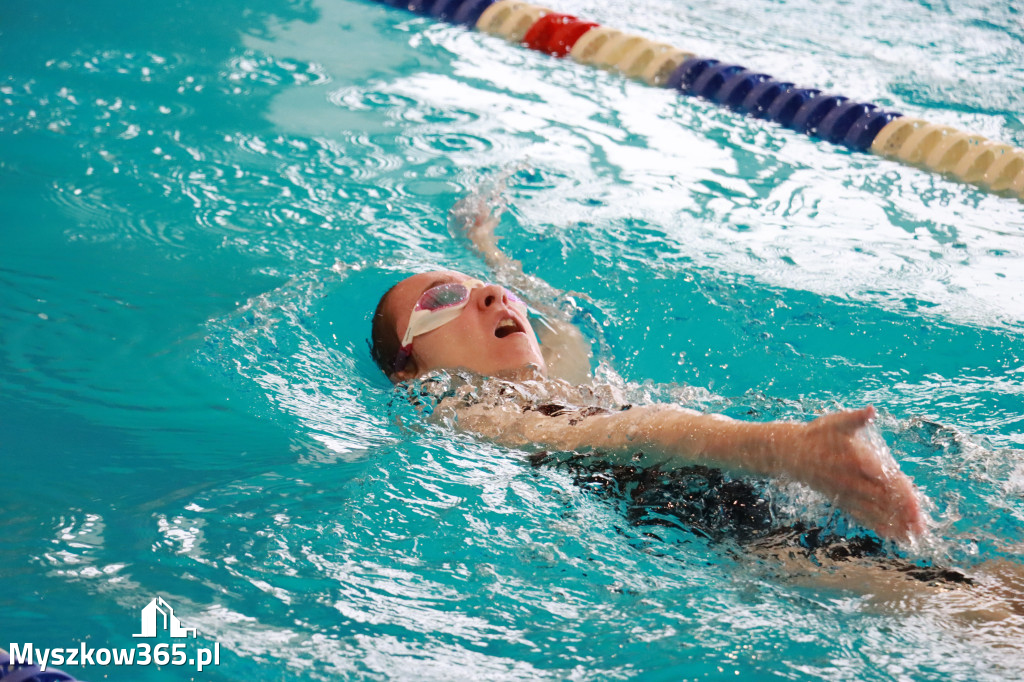 Fotorelacja II: Zawody pływackie w MOSiR Myszków