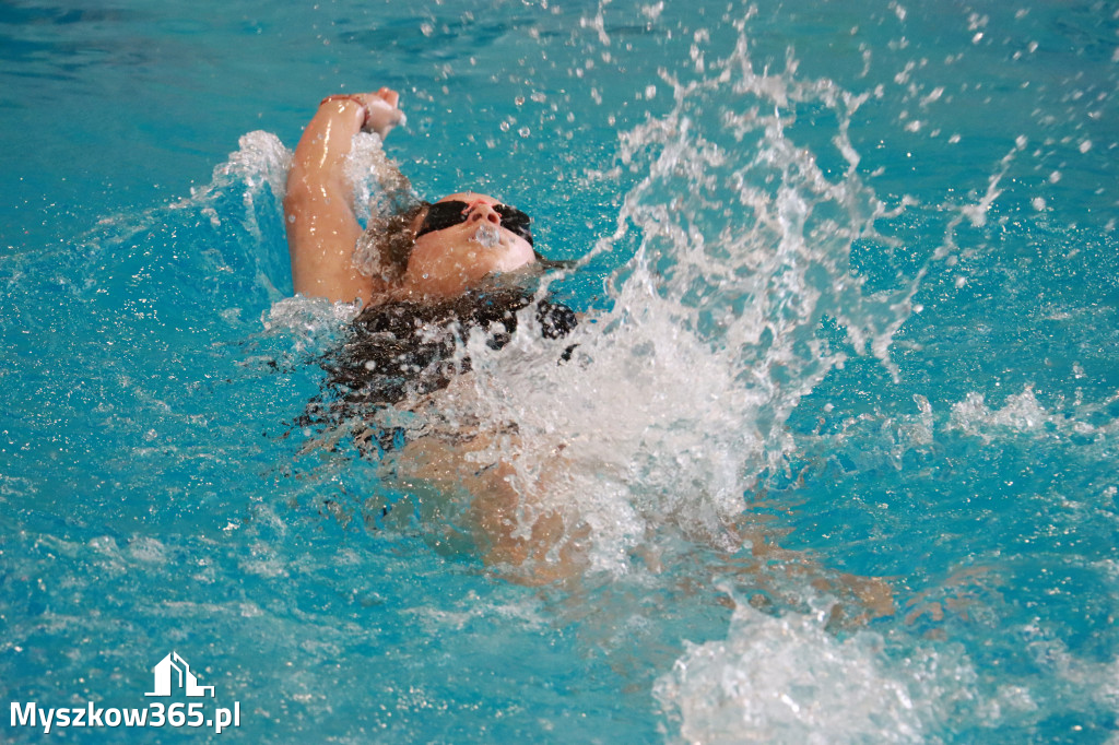 Fotorelacja II: Zawody pływackie w MOSiR Myszków