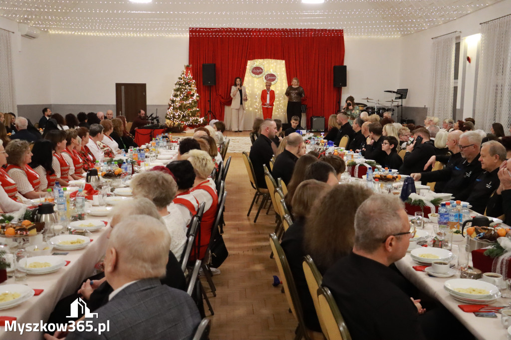 Fotorelacja: Wigilia Gminna w Poraju