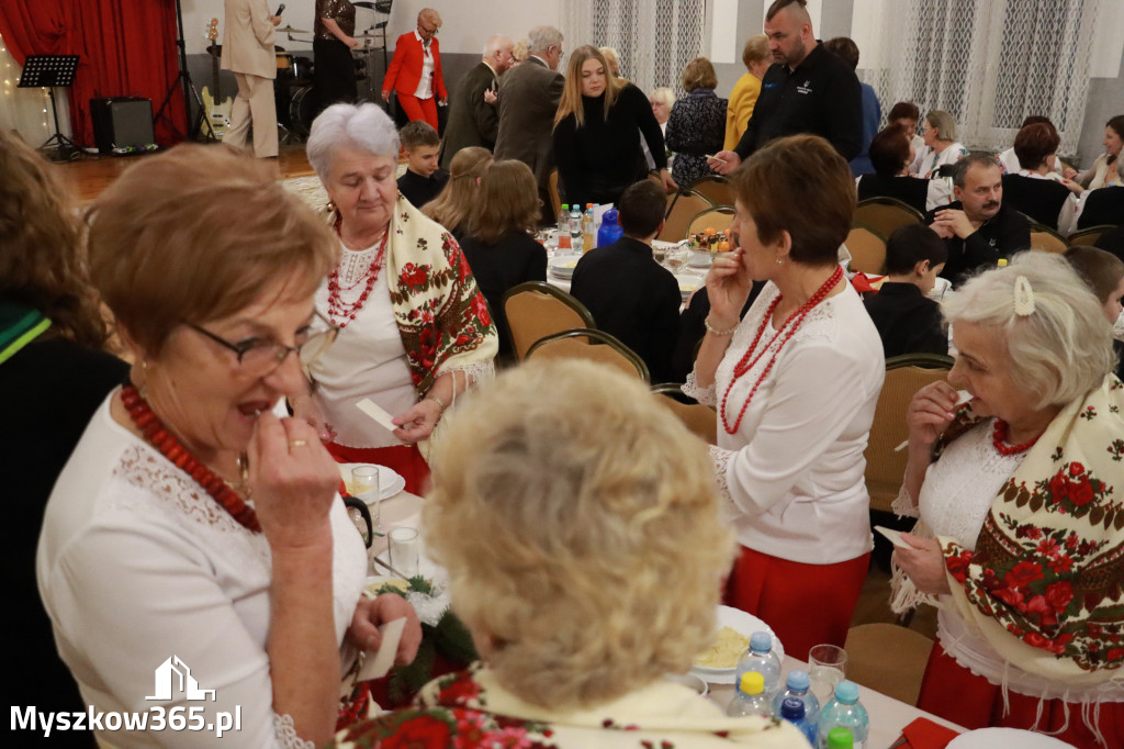 Fotorelacja: Wigilia Gminna w Poraju