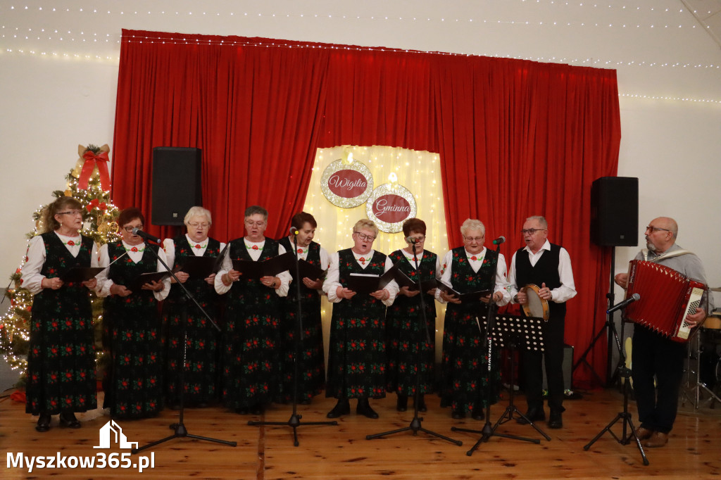 Fotorelacja: Wigilia Gminna w Poraju