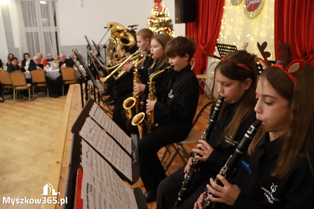 Fotorelacja: Wigilia Gminna w Poraju