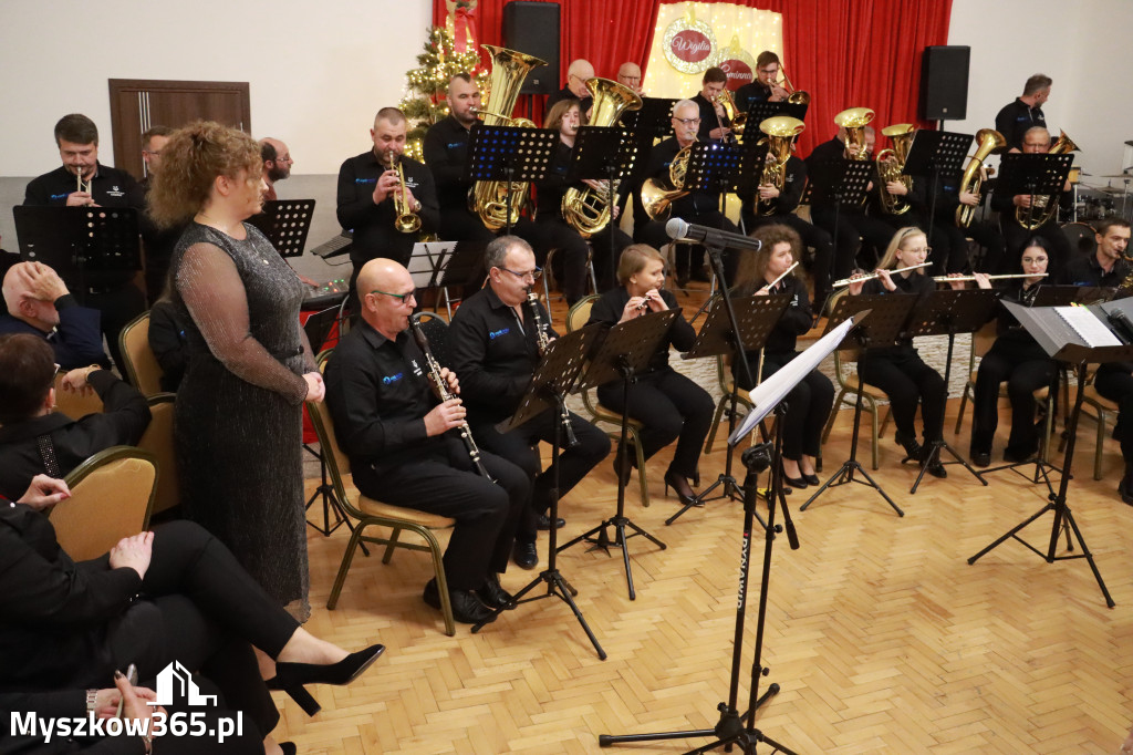 Fotorelacja: Wigilia Gminna w Poraju