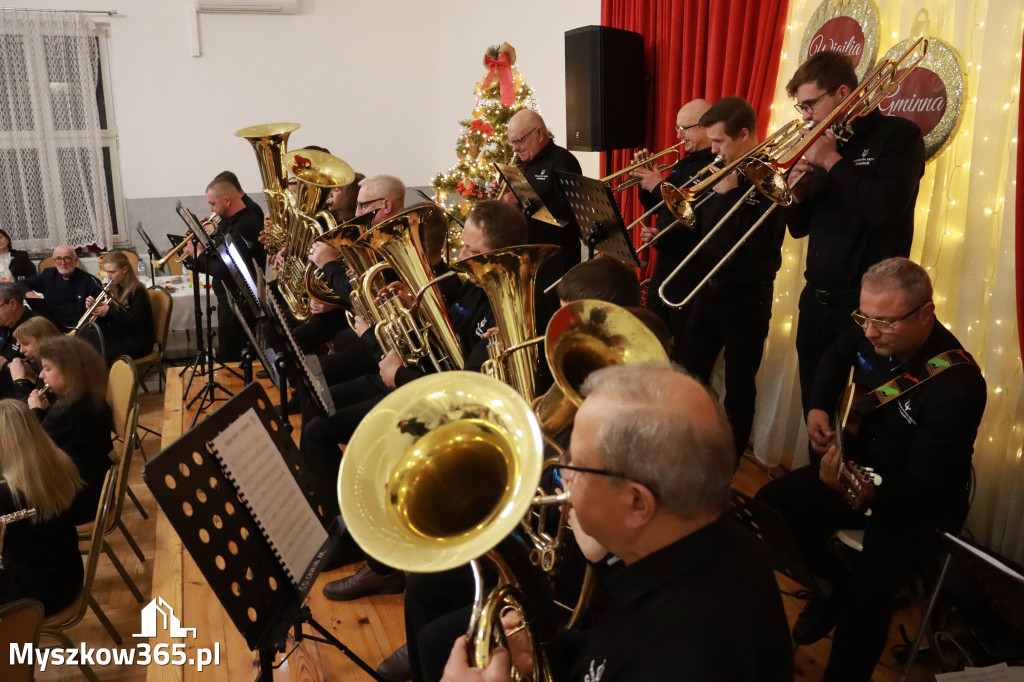 Fotorelacja: Wigilia Gminna w Poraju