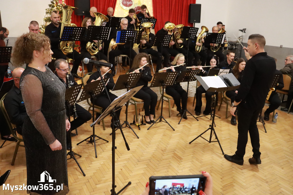 Fotorelacja: Wigilia Gminna w Poraju