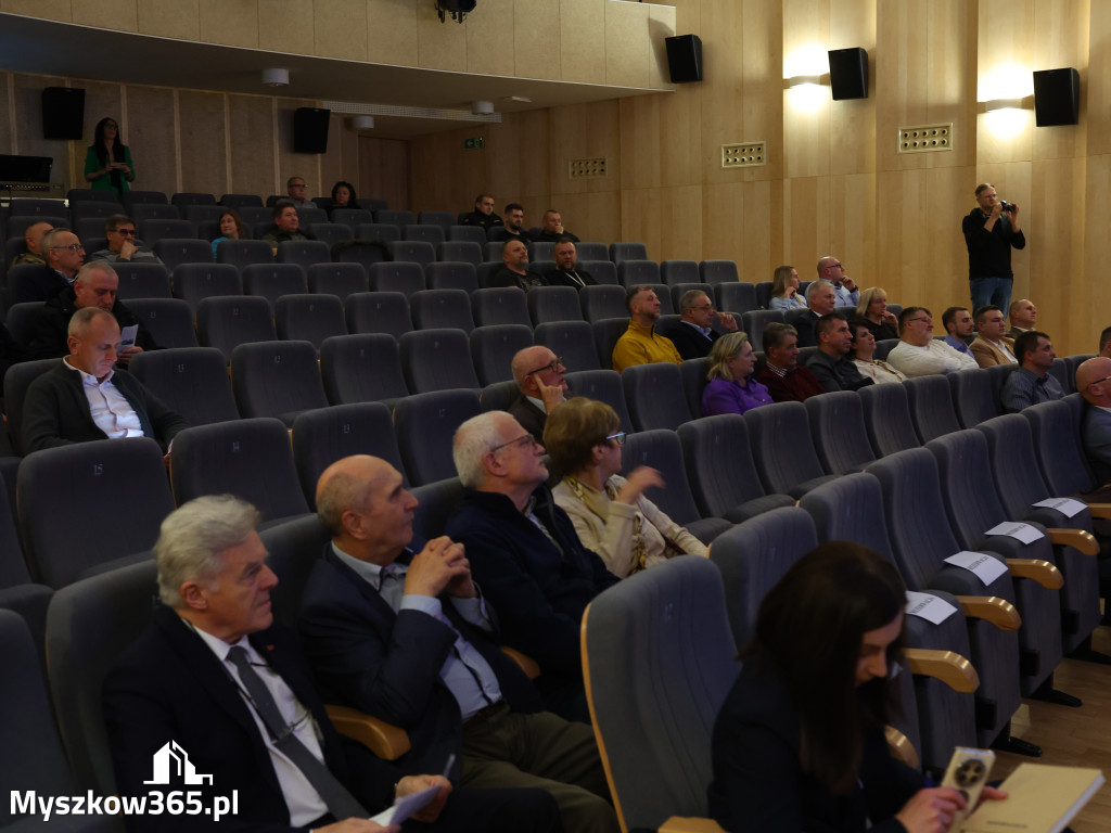 Fotorelacja: Dyskusja o odwiertach w MDK Myszków