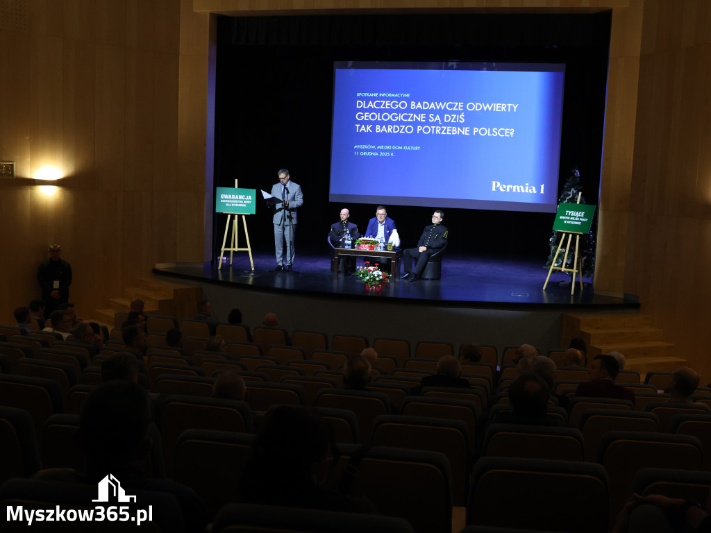 Fotorelacja: Dyskusja o odwiertach w MDK Myszków