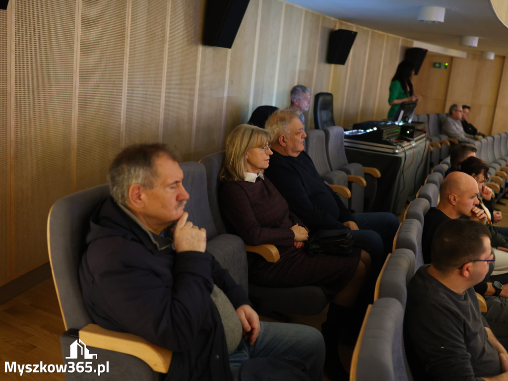 Fotorelacja: Dyskusja o odwiertach w MDK Myszków