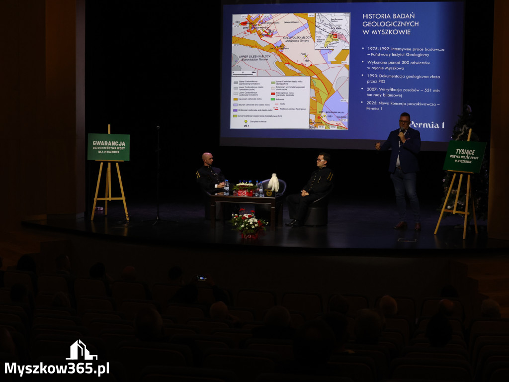 Fotorelacja: Dyskusja o odwiertach w MDK Myszków