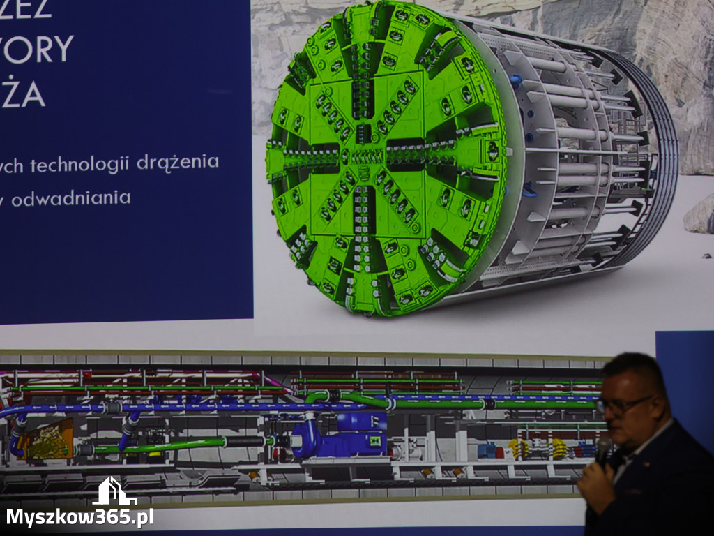 Fotorelacja: Dyskusja o odwiertach w MDK Myszków