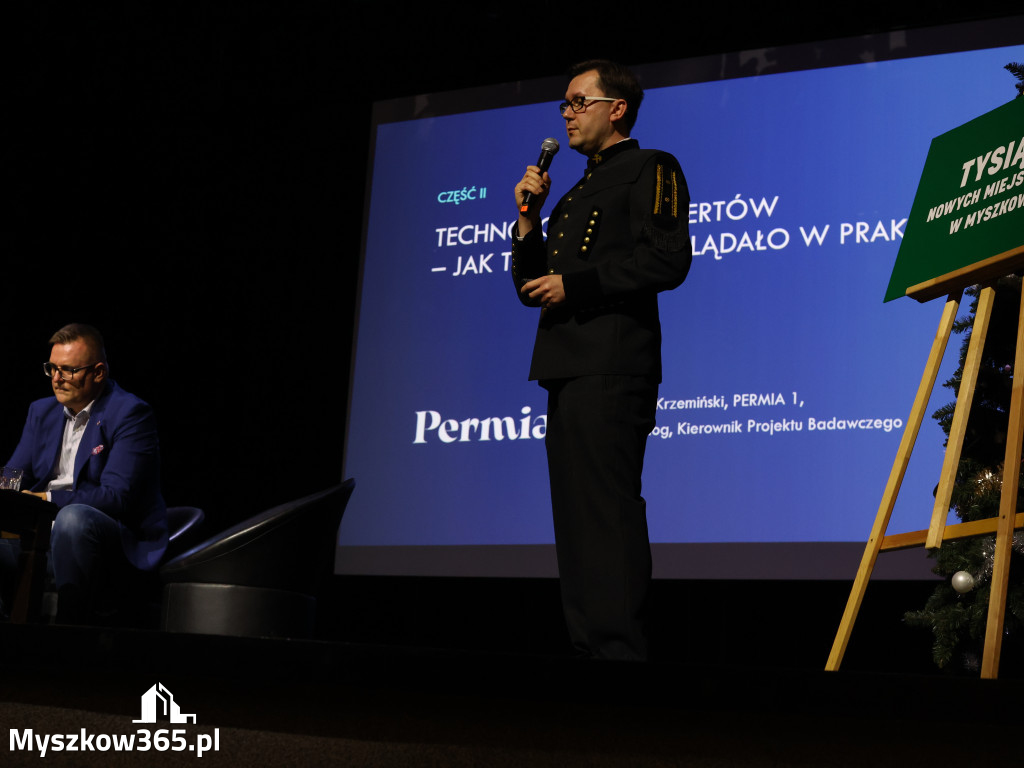 Fotorelacja: Dyskusja o odwiertach w MDK Myszków